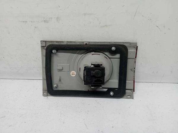 FEU ARRIERE GAYCHE VW SHARAN 2004-2010 - Vue 2